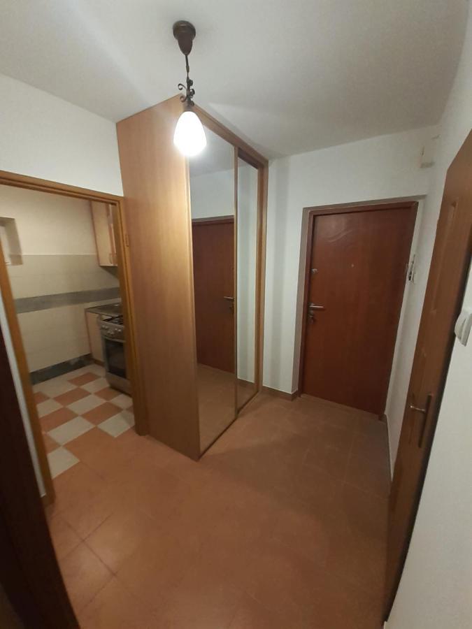 Apartmán Centrum Zlote Tarasy Metro Rondo Onz Balkon Varšava Exteriér fotografie