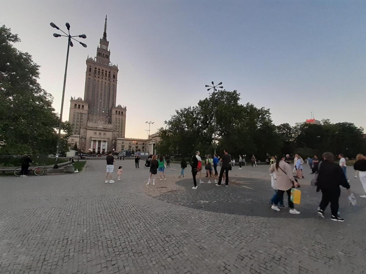Apartmán Centrum Zlote Tarasy Metro Rondo Onz Balkon Varšava Exteriér fotografie