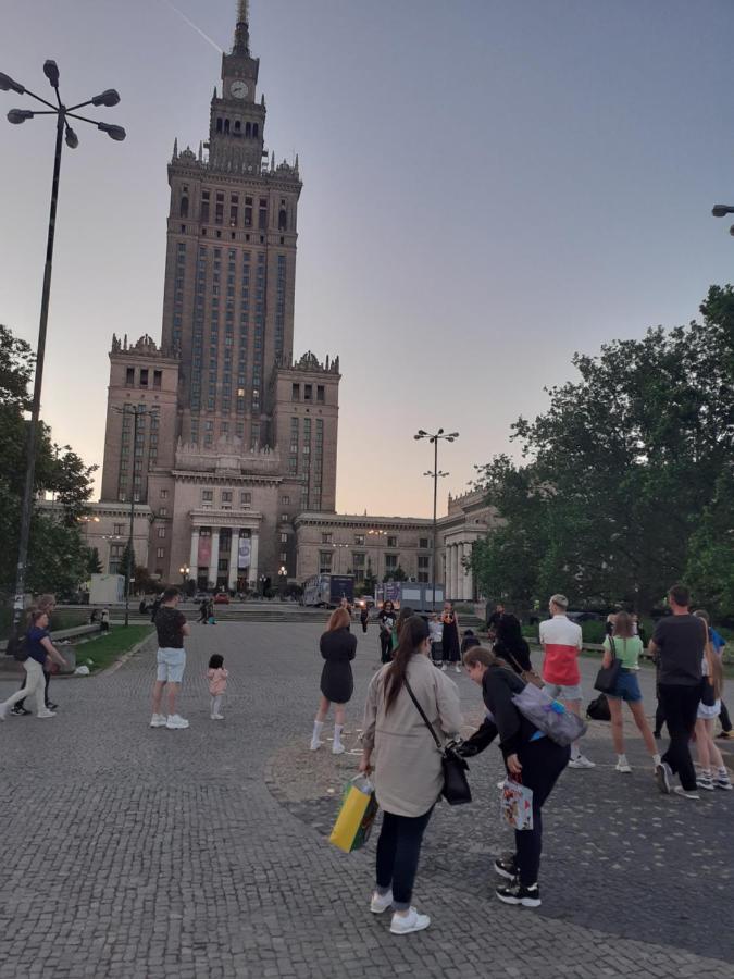 Apartmán Centrum Zlote Tarasy Metro Rondo Onz Balkon Varšava Exteriér fotografie
